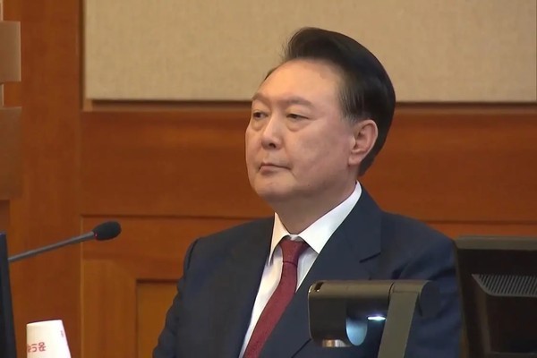 尹锡悦被罢免！韩国宪法法院裁定总统职务不再，政治震荡引发全国关注